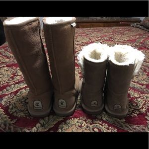 BEARPAW BROWN TALL BOOTS SIZE 7